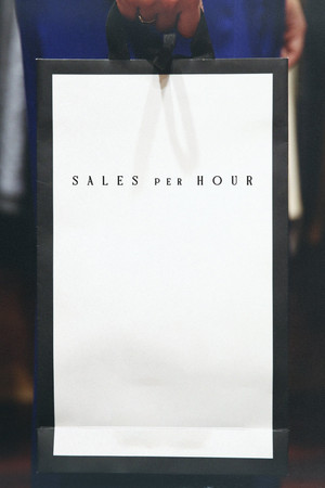 Watch Free Sales Per Hour (2020)